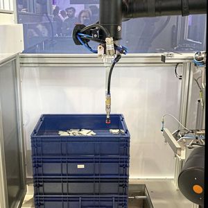 Bin Picking mit dem Cobot KR1410 von Kassow Robots.(Bild:  Stefanie Michel)