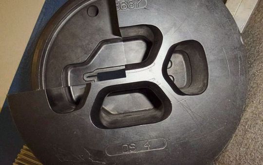 Bild 3: Technologisches Knowhow mit einer dazugehörigen und angepassten Werkzeugtechnik ermöglicht die Umsetzung komplexer Strangpressprofile.(Bild:  Fischer Elektronik)