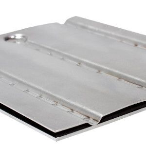 Durch hochpräzise Edelstahlfertigung und intelligente Führung der Flüssigkeiten lassen sich mit deutlich weniger Durchflussmenge beeindruckende Wärmeübergangsleistungen erreichen.