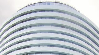 Für das 66 m hohe Gebäude in London lieferte Fill Fensterbänder, Pfosten-Riegel-Fassaden, Elementfassaden und Aluminiumverkleidungen. (Bild: Fill Metallbau)