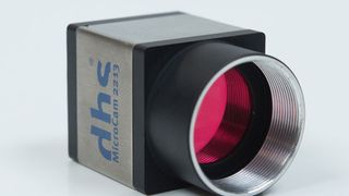 DHS-MicroCam für perfekte Bilddarstellung am Monitor (Bild: 2015 Peter Patzwaldt)