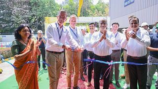 Das Managementteam von Qlar bei der Eröffnungsfeier (Bild: Qlar)