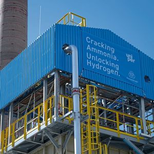 L'installation est conçue pour traiter 28 tonnes d'ammoniac par jour. Cela devrait permettre de produire environ quatre tonnes d'hydrogène par jour.(Image : thyssenkrupp Uhde)