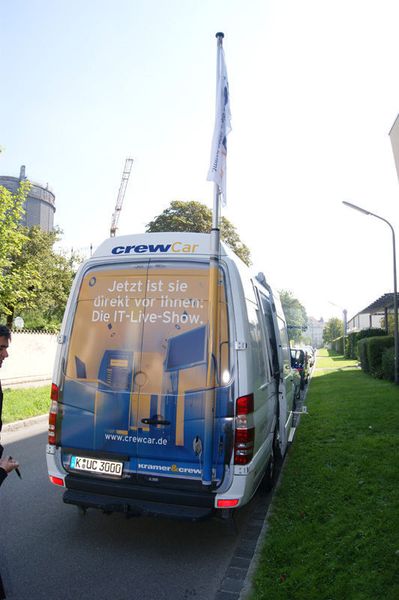 Den Umbau des Mercedes Sprinter zum Crew Car übernahm die Firma Jumbo Jülich (siehe Link). (Archiv: Vogel Business Media)