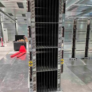 Bauteil für Bauteil abgebaut. So werden 13,7 Millionen Tonnen Elektroschrott vermieden.(Bild:  HLRS)