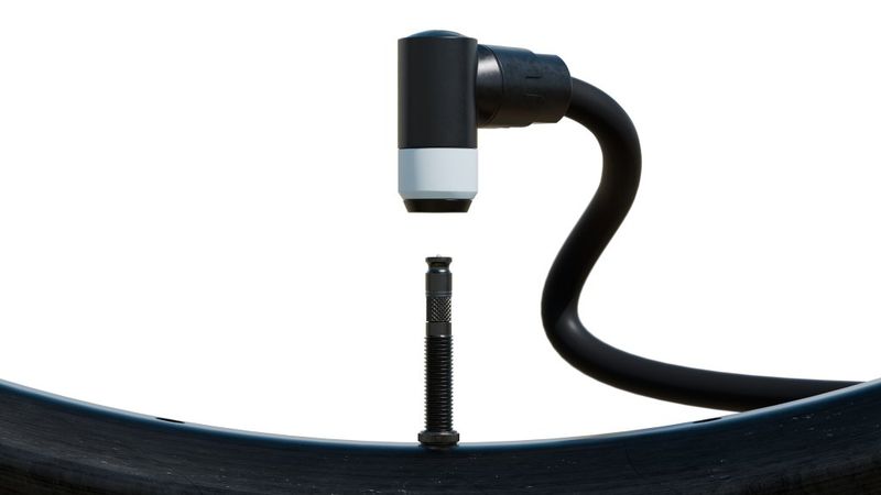Ein höherer Luftdurchfluss sorgt für ein schnelles Aufpumpe. Neben Umrüst-Sets bietet Schwalbe auch erste Schläuche mit Clik Valve in unterschiedlichen Größen an (UVP: ab 9,90 Euro). (Bild: www.schwalbe.com | pd-f)