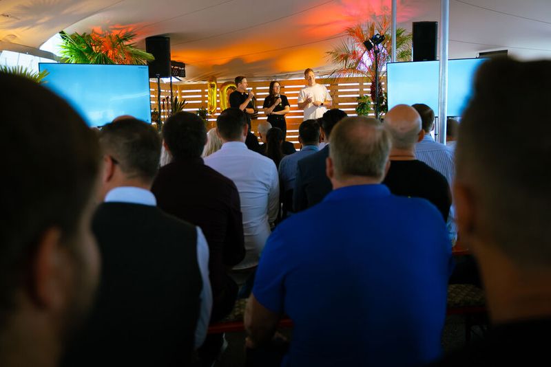 Green IT Solutions feiert in diesem Jahr 10-jähriges Bestehen. Anlässlich dieses Jubiläums gab es auch eine Feier.  (Bild: Looks Like Paradise)