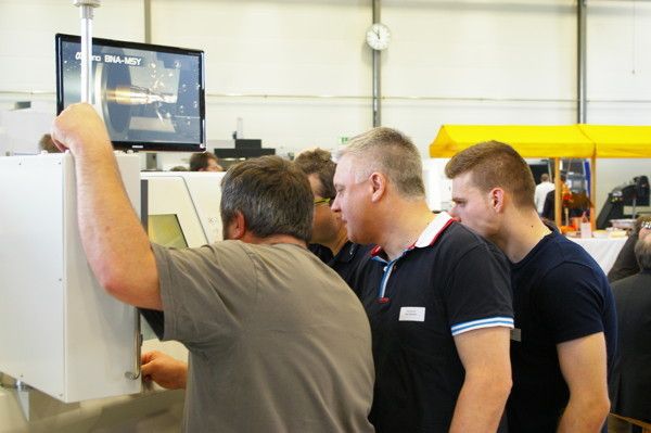 Newemag, inauguration de son nouveau bâtiment à Eschenbach, proche de Lucerne (Image: MSM / JR Gonthier)