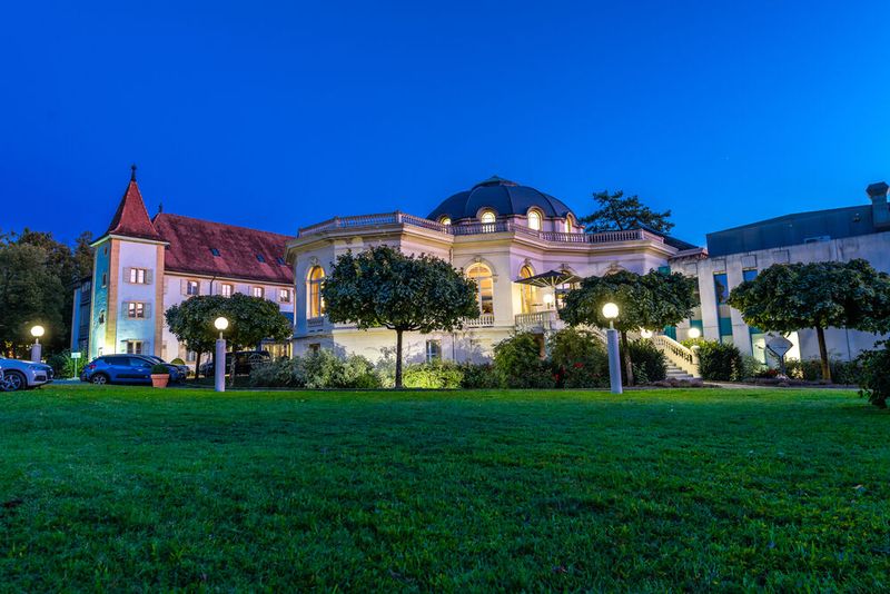 Pour sa troisième édition les 19, 20 et 21 septembre 2025, le Festival Suisse de l'Horlogerie se tient au Grand Hôtel des Bains d'Yverdon. (Source : FSH)