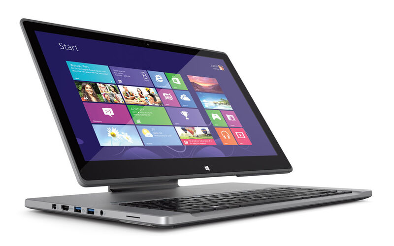 Mit seinem 15,6-Zoll-Touchscreen und 2,5 Kilogramm Gewicht ist das Aspire R7 von Acer eines der größten und schwersten der 2-in-1-Geräte. Das Touchpad ist beim R7 oberhalb des Keyboards angeordnet. So sollen bei herangezogenem Display, wie auf dem Bild zu sehen, der Touchscreen und das Keyboard besser erreichbar sein. (Bild: Acer)
