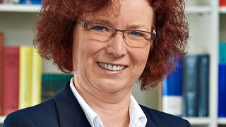 Gabriele Herzog ist neue Geschäftsführerin bei Faurecia Automotive.  (Faurecia)