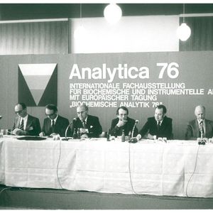 Hauptpressekonferenz der Analytica 1976