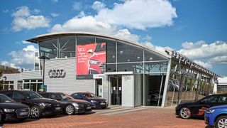 Die WWG Autowelt möchte sich als Marke weiter etablieren. Die neue Autohaus-App hilft dabei. (Bild: WWG Autowelt)