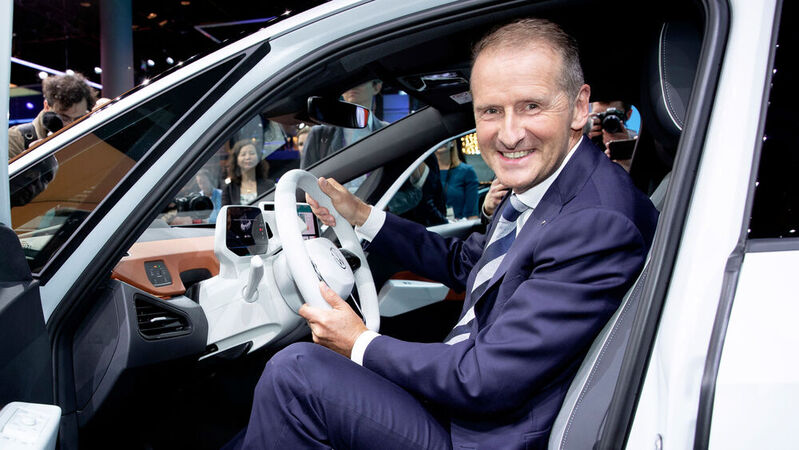 Volkswagenchef Herbert Diess wähnt sich weiter fest im Sattel.