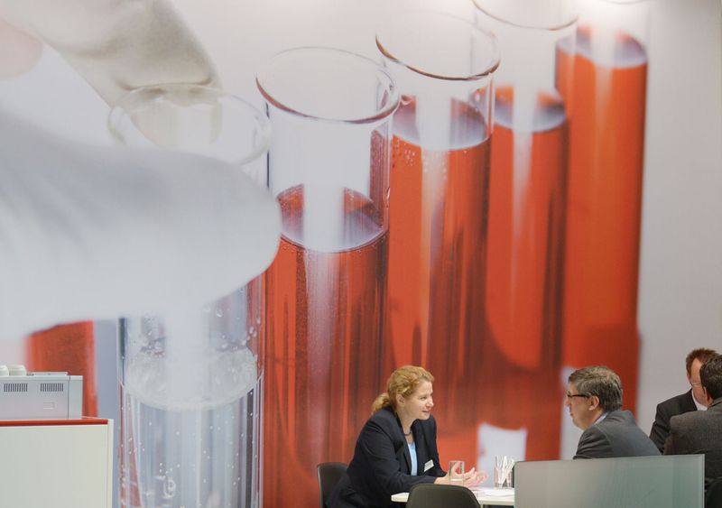 Die Labortechnikmesse Labvolution, die parallel zur Biotechnica läuft, wird zukünftig alle zwei Jahre im gleichen Turnus mit ihr veranstaltet. Schwerpunktbranchen sind dabei Chemie, Pharma, Biotechnologie, Kunststoffe, Materialentwicklung und Wertstoffprüfung, Kosmetik, Medizintechnik, Umwelttechnik und Ernährung aus dem Norden Europas. (Bild: Deutsche Messe / Rainer Jensen)