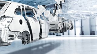 Eine Autokarosserie wird mit bis zu 3500 Stanznietverbindungen gefügt. Doch die Produktvielfalt nimmt zu und der Wunsch nach leichten, aber stabilen Strukturen stellt hohe Anforderungen an die Fügetechnik.  (Blaz Kure / Arnold Umformtechnik)