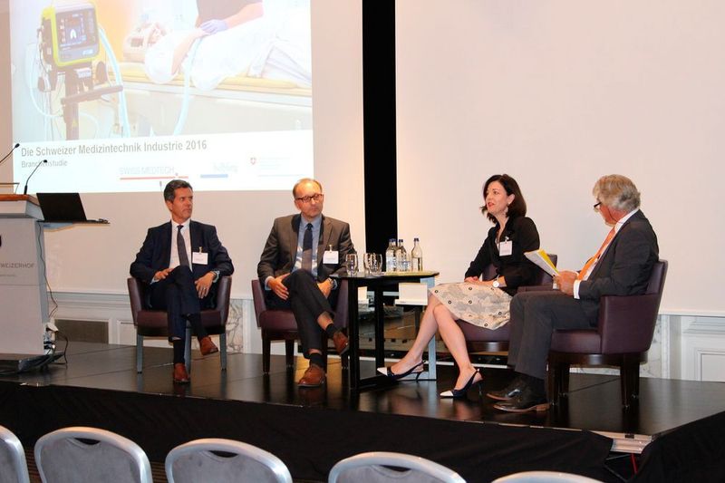 Vorstellung der SMTI Branchenstudie 2016: Podiumsdiskussion. (Swiss Medtech)