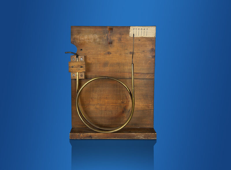 Das Modell der patentierten Bourdonfeder aus dem Jahre 1848 steht heute im Französischen Nationalarchiv in Paris. (Bild: Baumer)