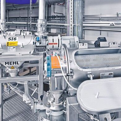 Siebmaschinen E360 mit Siebzylinder aus Metall (Bild: AZO GmbH)