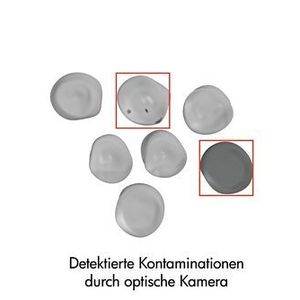 Beispiele für Kunststoffkontaminationen. Links: Die optischen Kameras in den Sikora-Systemen detektieren visuelle Defekte auf dem Granulat sowie Farbabweichungen (Mitte). Und in Kombintion mit einer Röntgenkamera werden auch metallische Kontaminationen im Granulatinneren aufgefunden (rechts).
