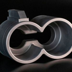 Das Werkzeugstahlpulver EOS ToolSteel CM 55 eignet sich beispielsweise für einen Kühlmantel-Druckguss-Werkzeugeinsatz. (Bild:  EOS)