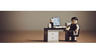 Die Frist von SAP bis 2027 von ECC auf „S/4 HANA“ zu migrieren läuft und die Hürden, die Unternehmen hier überwinden müssen, sind enorm.  (Bild: frei lizenziert: kirill_makes_pics)