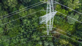 Intelligente Netzinfrastruktur für die Energiewende: Siemens Energy nutzt eine neue KI-Plattform, um das Engineering für die globale Stromversorgung zu beschleunigen und die Stabilität moderner Netze sicherzustellen. (Bild: HPE)