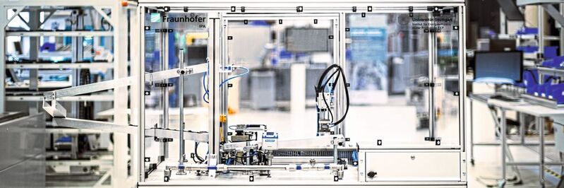 Das Fraunhofer-IPA nutzt einen Druckluftdemonstrator von Mader zum Trainieren selbstlernender Algorithmen.