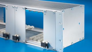 Anhand seines Baugruppenträgers Ripac Easy  zeigt Rittal, dass die Wertanalyse nicht nur etwas Theoretisches ist. Vorgestellt wurde der Baugruppenträger erstmals auf der Electronica 2008, seit Januar läuft die Serienfertigung. (Archiv: Vogel Business Media)