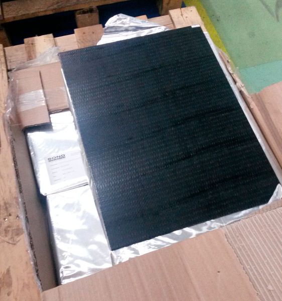 Die 45-°-Lagen des Organoblechs haben sich laut ARRK Engineering als besonders geeignet erwiesen, um der einwirkenden Torsionbeanspruchung auf das Gehäuse Paroli zu bieten. (ARRK Engineering)