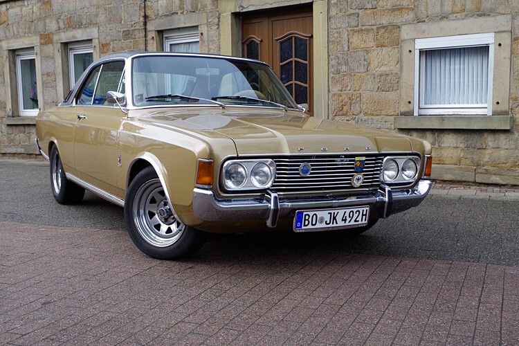 Das Ford 26M Coupé war einst das Flaggschiff der Marke. (Patrck Broich/SP-X)