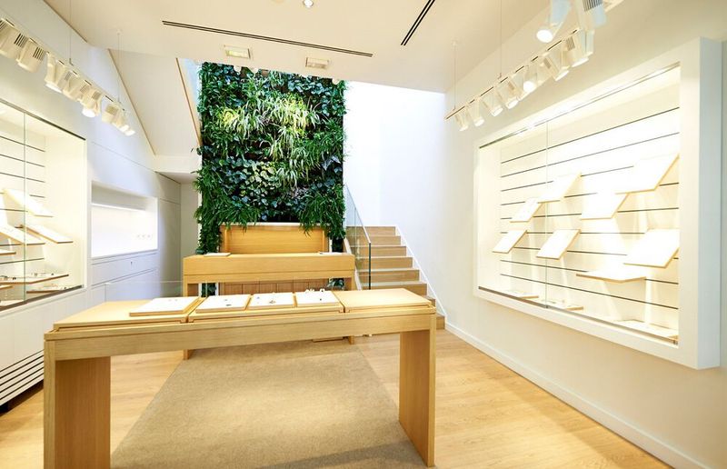 Ehinger Schwarz 1876 betreibt eigene Stores in Ulm, München, Sindelfingen, Stuttgart, Frankfurt am Main (hier im Bild), Köln, Essen, Düsseldorf, Hamburg und Leipzig. (Bild: Michael Link)