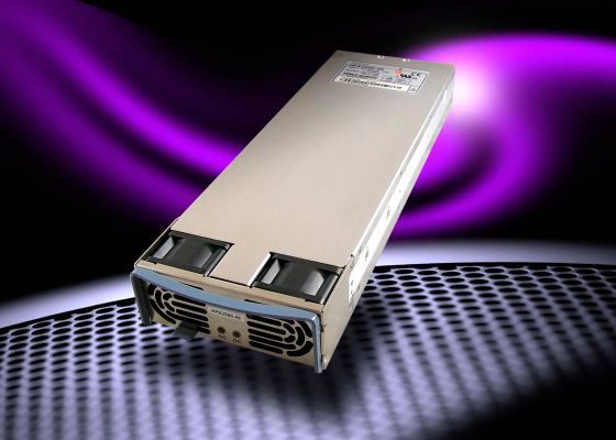 Bild 31: Zwischen 2010 und 2013 erweitert TDK-Lambda seine hot-swap-fähige 1-HE-Frontend-Netzteil-Serie HFE um neue Modelle mit 2,5 kW Ausgangsleistung bei 12, 24 oder 48 V Ausgangsspannung am Einzelausgang. Mit seiner  Leistungsdichte von 1,77 W/cm³ eignet sich das HFE2500 gleichermaßen für zentrale wie für verteilte Hochleistungsarchitekturen.  (Bild: TDK-Lambda)