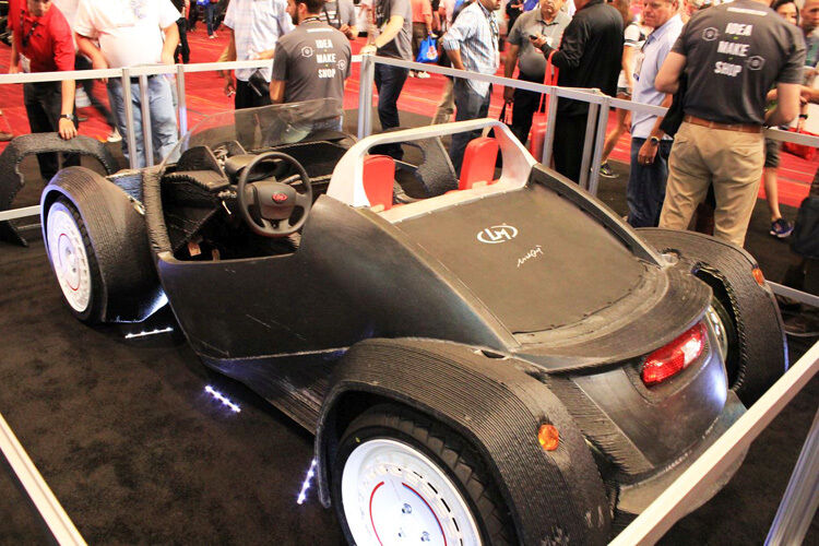 Ein Auto aus dem 3D-Drucker von Local Motors.  (Foto: Sommer)