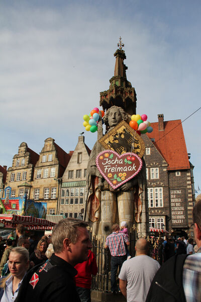 Nebenbei feiert ganz Bremen „Ischa Freimaak“. (Eno)