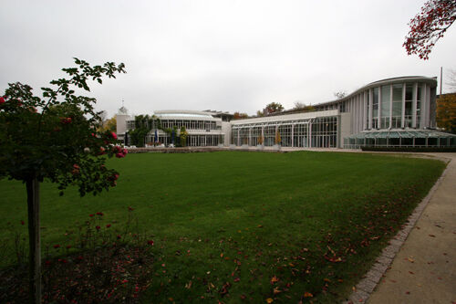 Bayern Innovativ hatte das Kongresshaus Rosengarten in Coburg als Veranstaltungsort des 3. Cluster-Forums gewählt. (Archiv: Vogel Business Media)