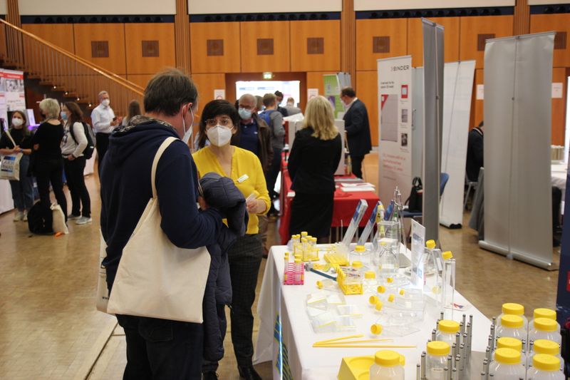 Weitere Impressionen von der LAB-SUPPLY Sindelfingen 2021   Infos zu den kommenden LAB-SUPPLY-Messen finden Sie auf www.lab-supply.info.  (LABORPRAXIS, C. Lüttmann)