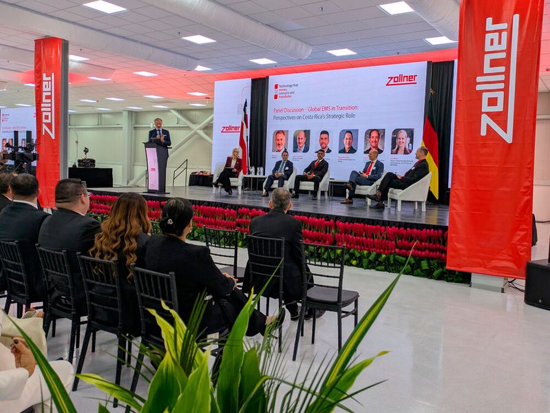 Im Rahmen einer moderierten Podiumsdiskussion tauschten sich Vertreterinnen und Vertreter aus der Industrie über Perspektiven und die strategische Bedeutung Costa Ricas aus. (Bild: Zollner AG)