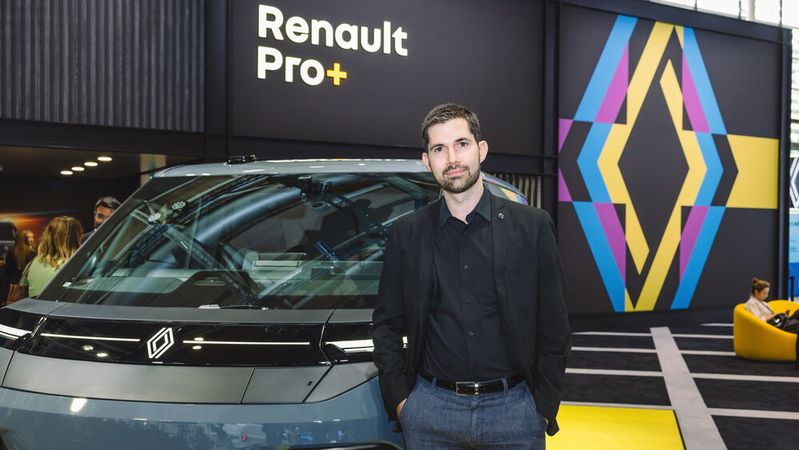 Renault-Deutschlandchef Florian Kraft auf der IAA Transportation 2026.(Bild:  Renault)