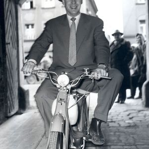 ... und der ein österreichischer Sänger, Schauspieler, Pianist, Parodist und Entertainer Peter Alexander.(Bild:  Audi AG)