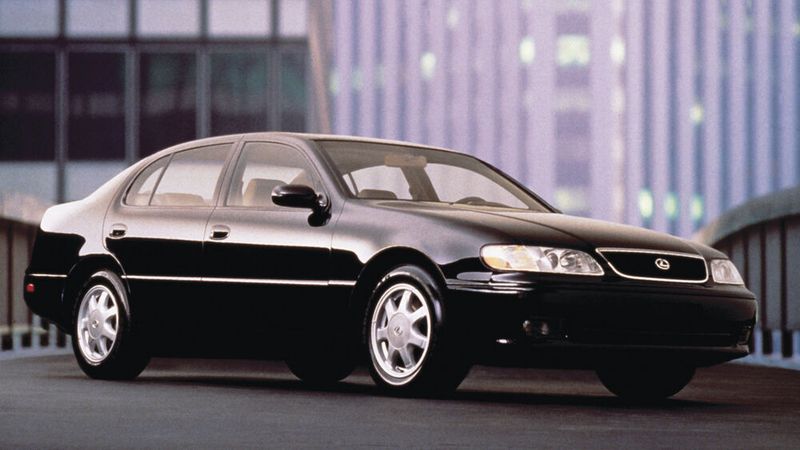Der 1991 neu eingeführte Lexus GS wurde ab 1993 auch in Deutschland angeboten. (Bild: Lexus)
