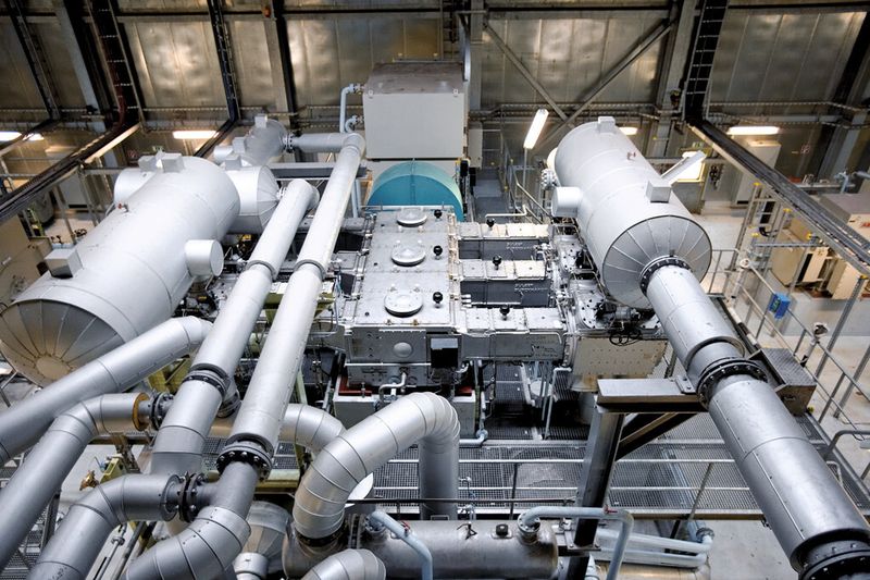 Bild 2: Einsatz eines Prozessgaskompressors beim Verdichten von Wasserstoff und Kohlenwasserstoff. (Bild: Burckhardt Compression)