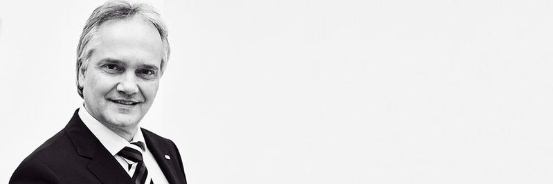 Christian Rannetshauser von Allied Telesis sagt, dass ein zuverlässiges, konvergentes Datennetzwerk, das sowohl die IT- als auch die OT-Systeme integriert, unerlässlich ist, um eine optimale Gebäudeleistung zu erreichen.(Bild:  Carmen Lindemann HUMAN IN TIME - Allied Telesis)