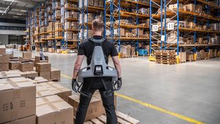 Das Exia-Exoskelett soll maximale Unterstützung bieten und passt sich nahtlos an. (Bild: German Bionic)