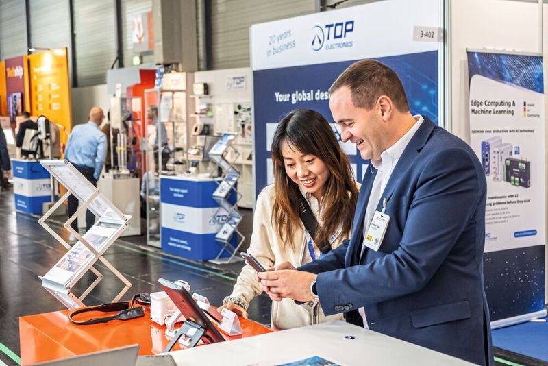 Auf der embedded world 2026 können sich die Besucher bei 1100 Ausstellern aus 50 Ländern einen Einblick in die Welt der eingebetteten System  verschaffen. (Bild: NürnbergMesse / Thomas Geiger)