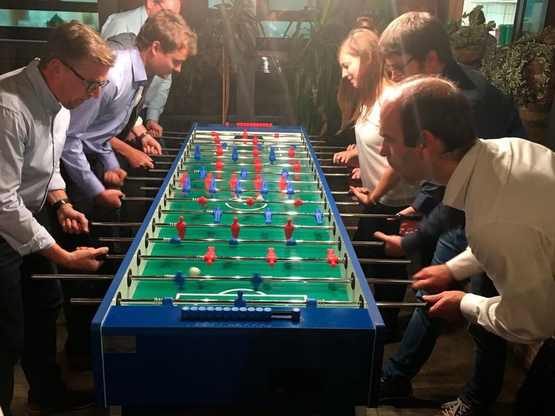 Tischkickerturnier am Abend des ersten Kongresstages (Process)