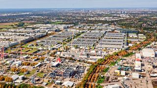Die Bauma gehört zu den Messen, die allein schon wegen ihrer Größe beeindruckend sind.  Das Interesse ist trotz schwächelnder Konjunktur ungebrochen.   (Bild: ©  Messe München GmbH)