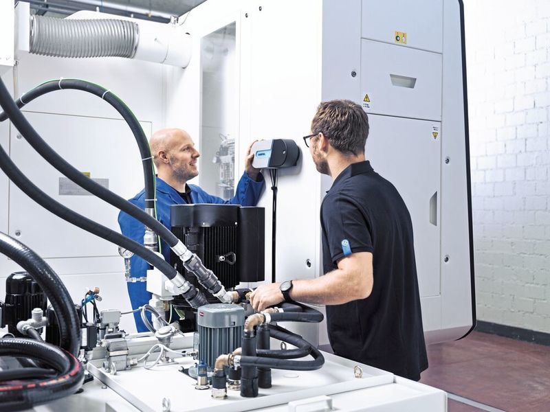 Der Sensor des Liquidtool Manager ist kompatibel mit Kühlschmierstoffen aller Hersteller und überwacht diese automatisch. (Liquidtool)