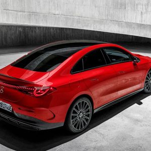 Eine windschlüpfige Karosserie soll die Effizienz erhöhen.(Bild:  Mercedes-Benz)