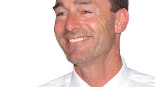 Elmar Issing, Bereichsleiter bei SSI Schäfer Noell, zeigte die Vorteile der automatischen Kommissionierlösung Schäfer Case Picking auf.Bild: Maienschein (Archiv: Vogel Business Media)